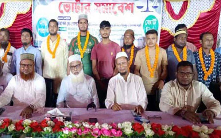 রংপুরে জামায়াতে যোগ দিলেন বিএনপির ৩২ নেতাকর্মী